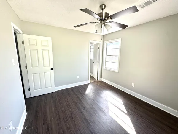 $130,000 | 425 Knob Hill Drive, Jackson, MS 39209