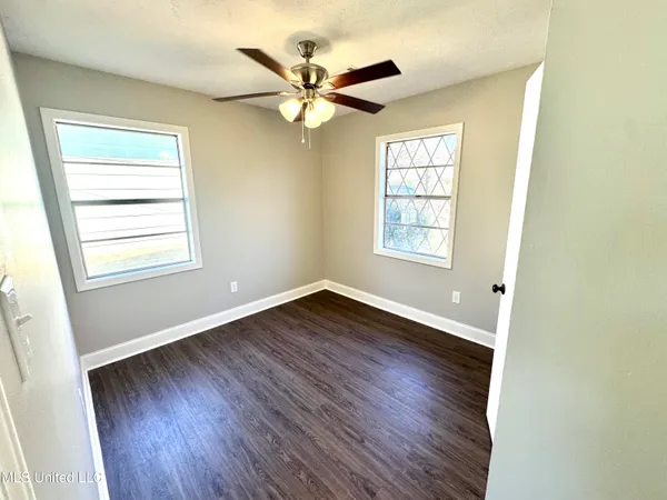 $130,000 | 425 Knob Hill Drive, Jackson, MS 39209