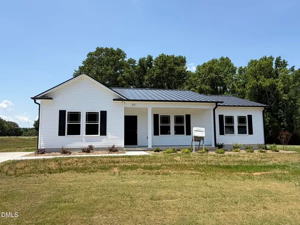 $284,900 | 253 Jacobs Ridge Drive, Four Oaks, NC 27524