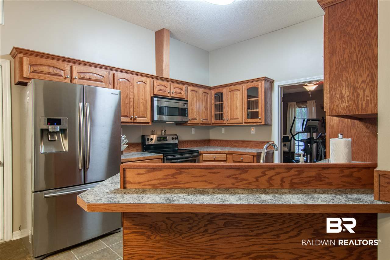 22165 Buck Road Robertsdale, AL 36567 - Photo 19 of 39 Kitchen