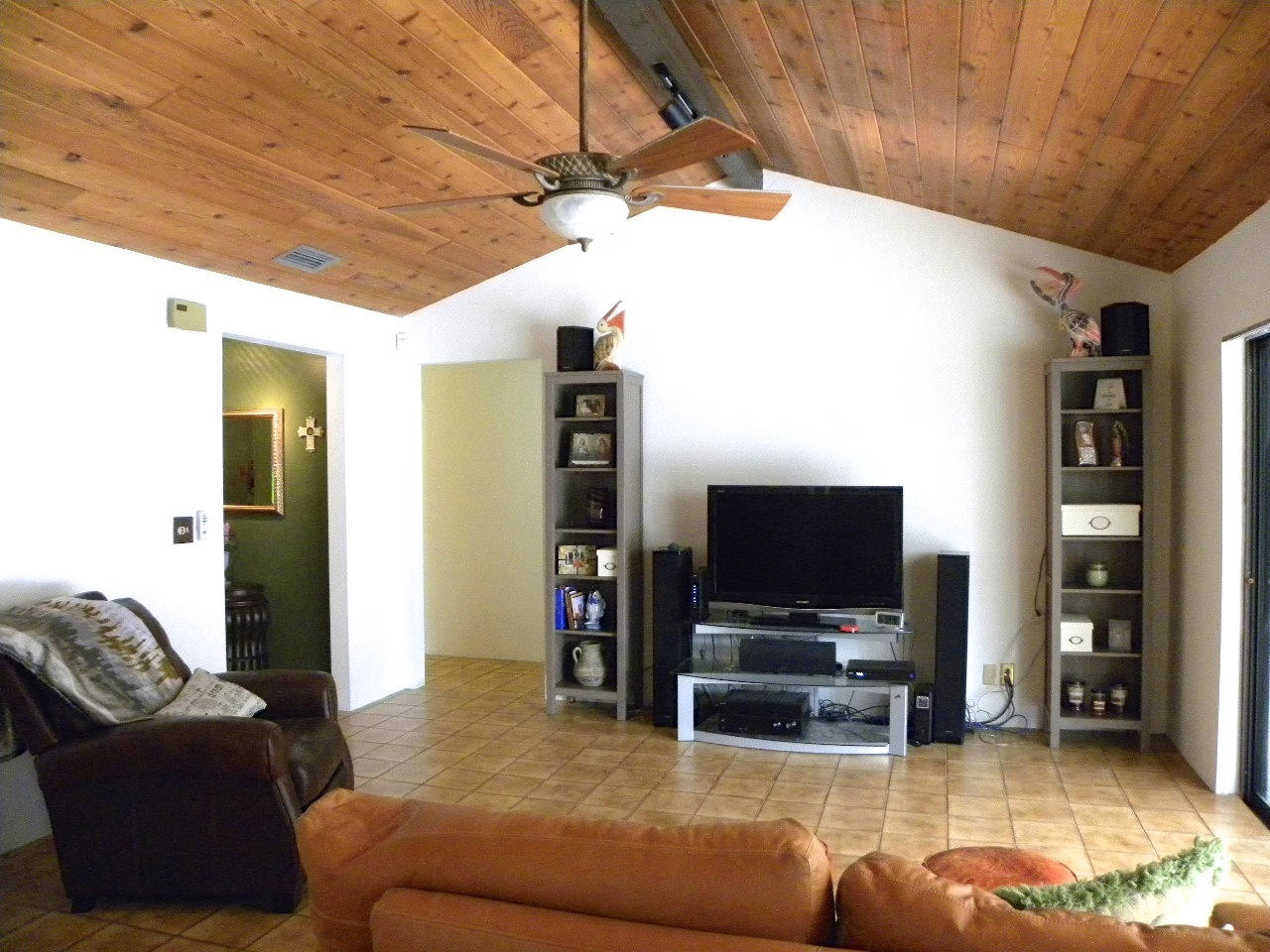 3098 Northwest 25th Way Boca Raton, FL 33434 - Photo 10 of 45 Family Room