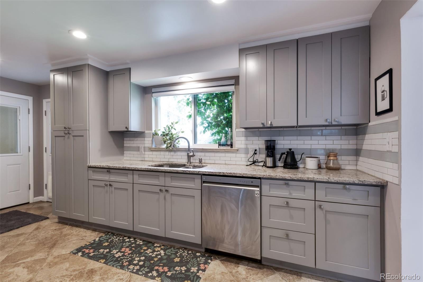3049 South Williams Street Denver, CO 80210 - Photo 11 of 48