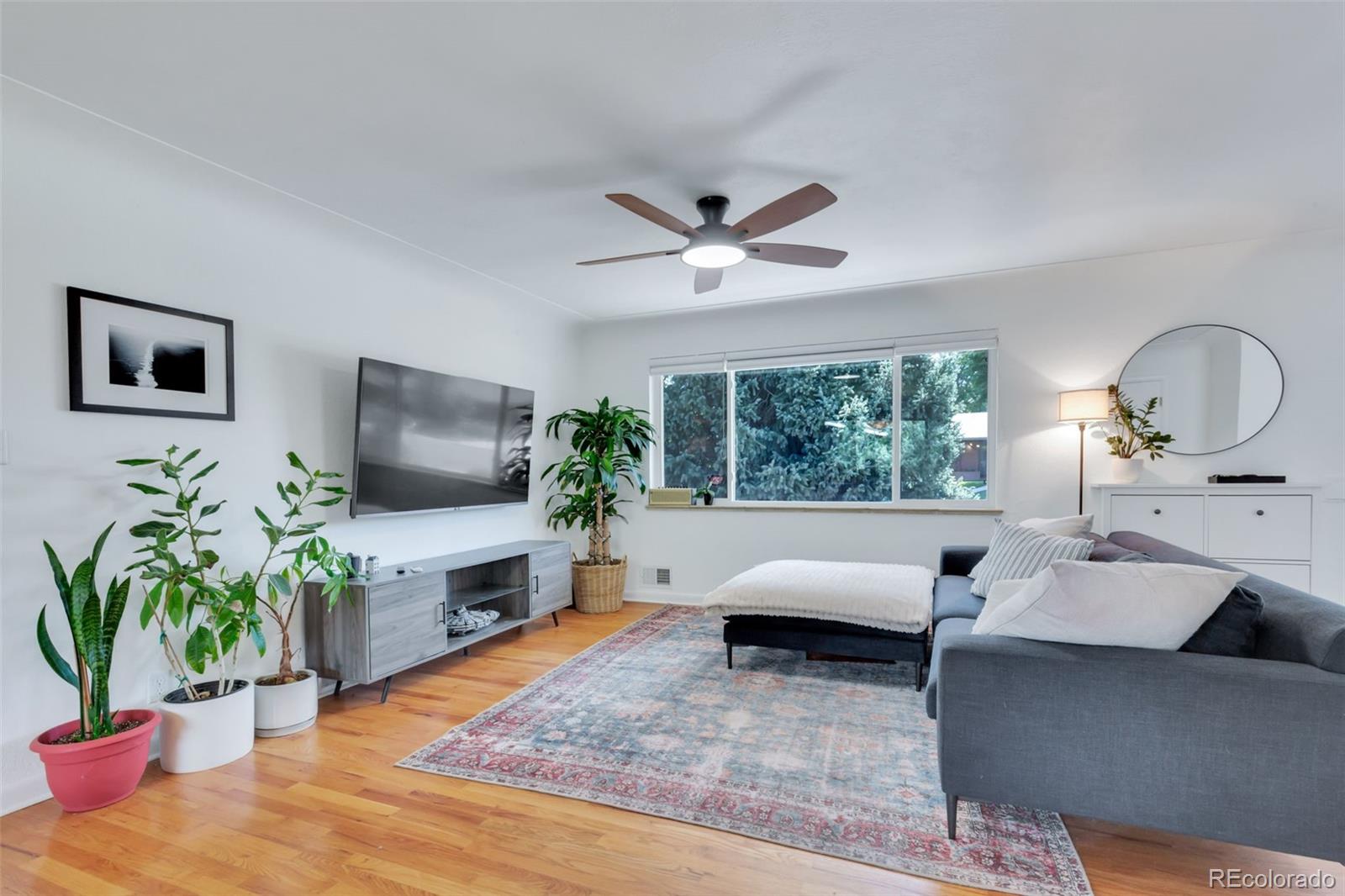 3049 South Williams Street Denver, CO 80210 - Photo 5 of 48