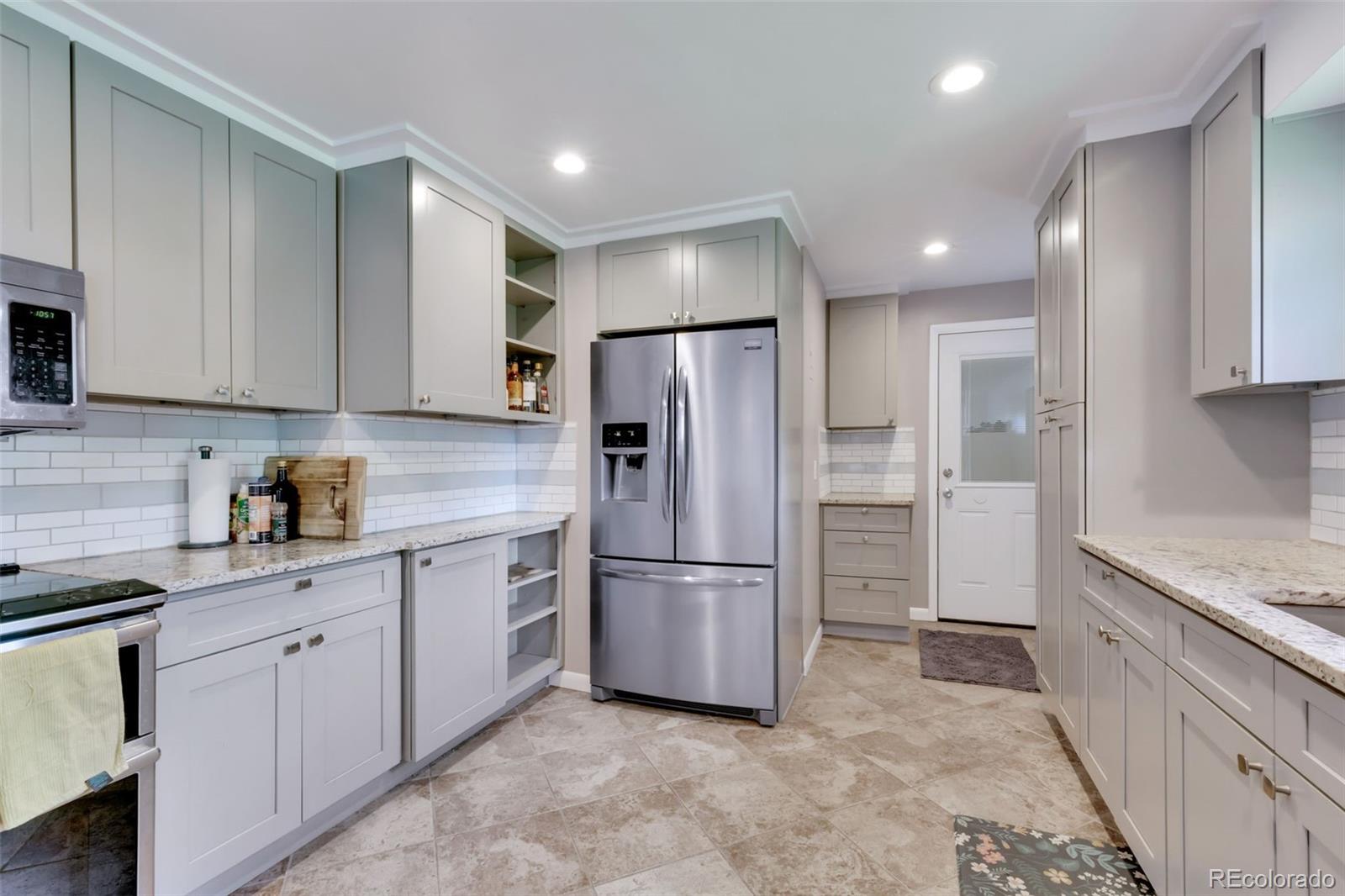 3049 South Williams Street Denver, CO 80210 - Photo 9 of 48