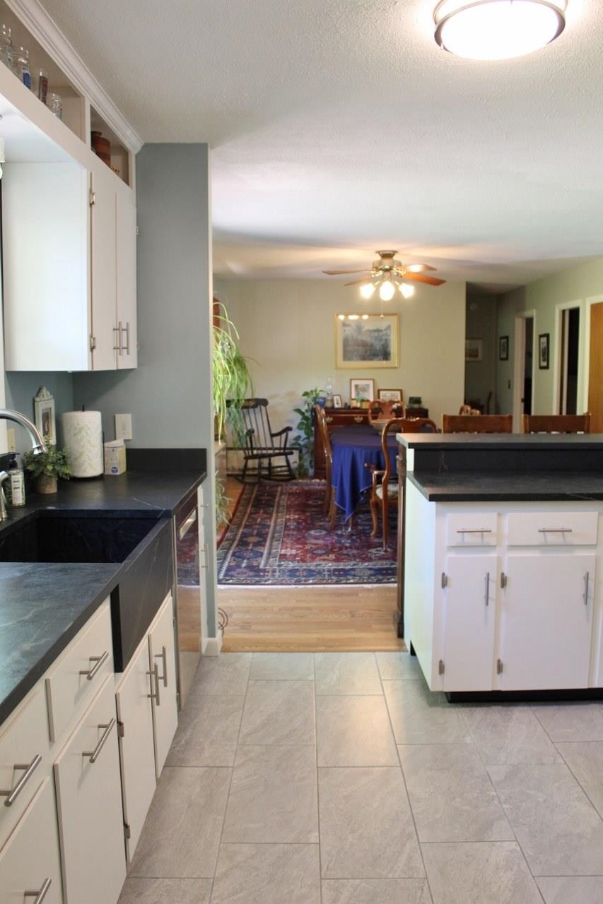 24 Taylor Drive Springfield, VT 05156 - Photo 20 of 38