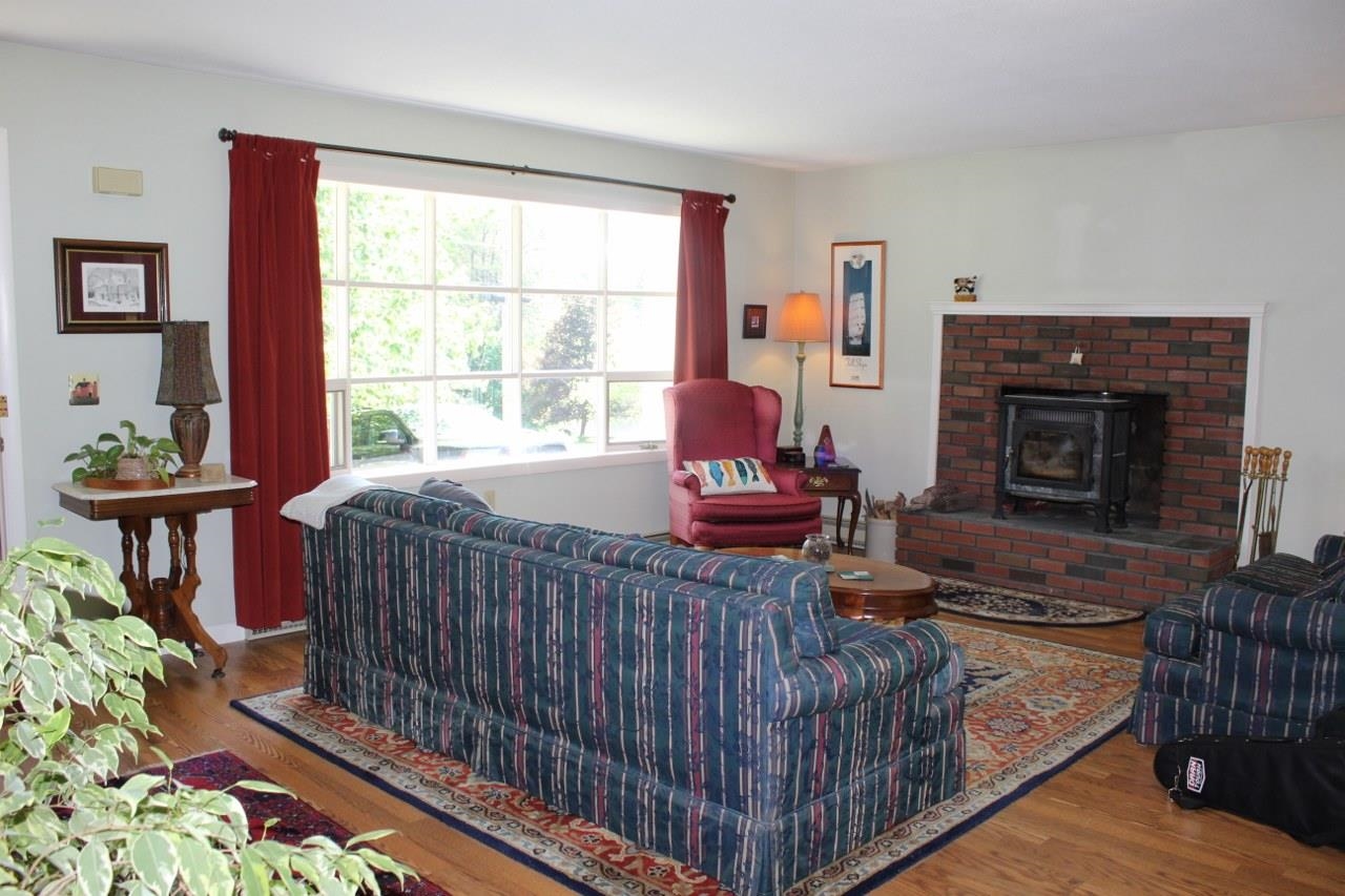 24 Taylor Drive Springfield, VT 05156 - Photo 9 of 38