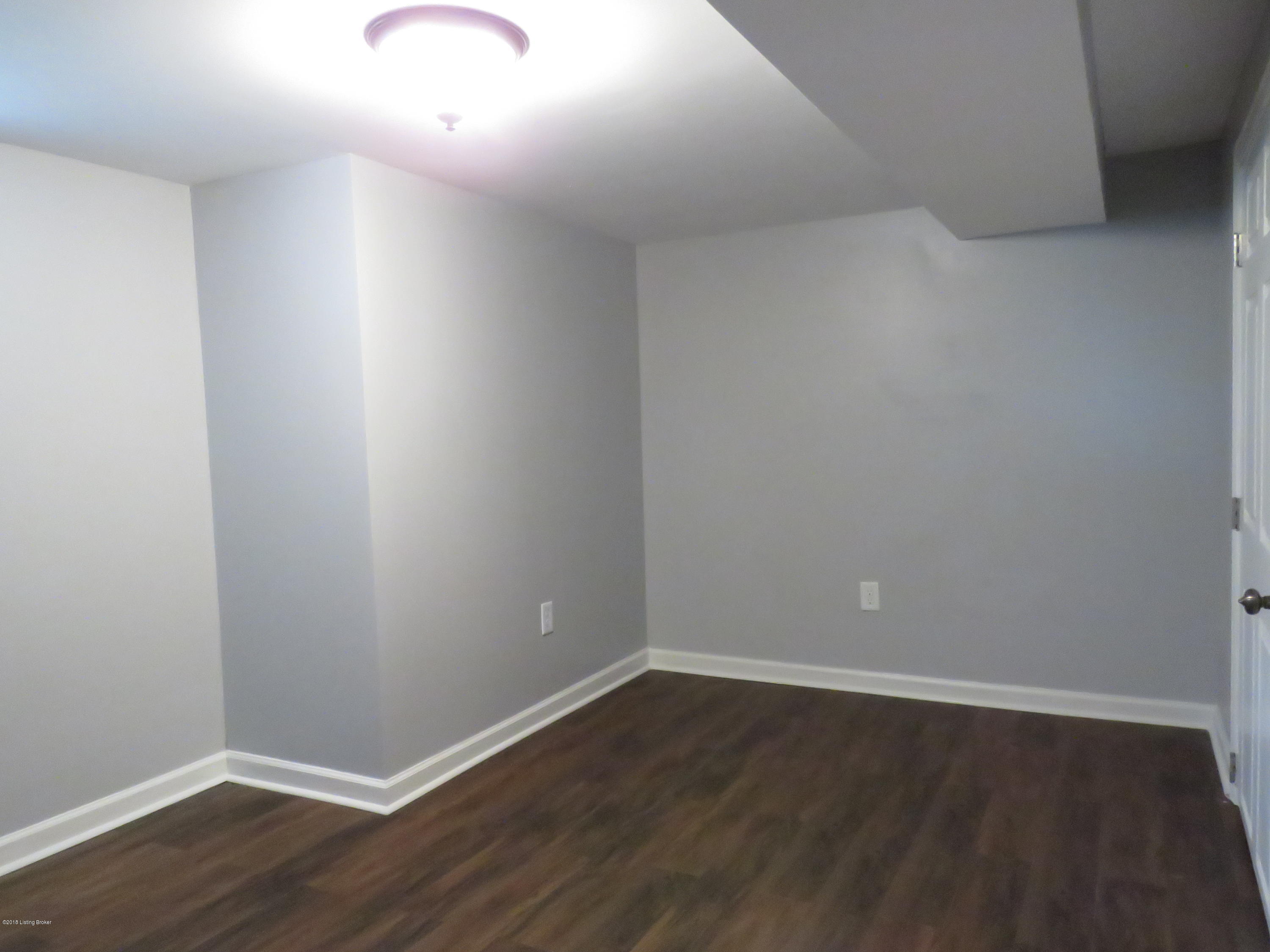 3407 Sumac Road Louisville, KY 40216 - Photo 32 of 39 IMG_3553