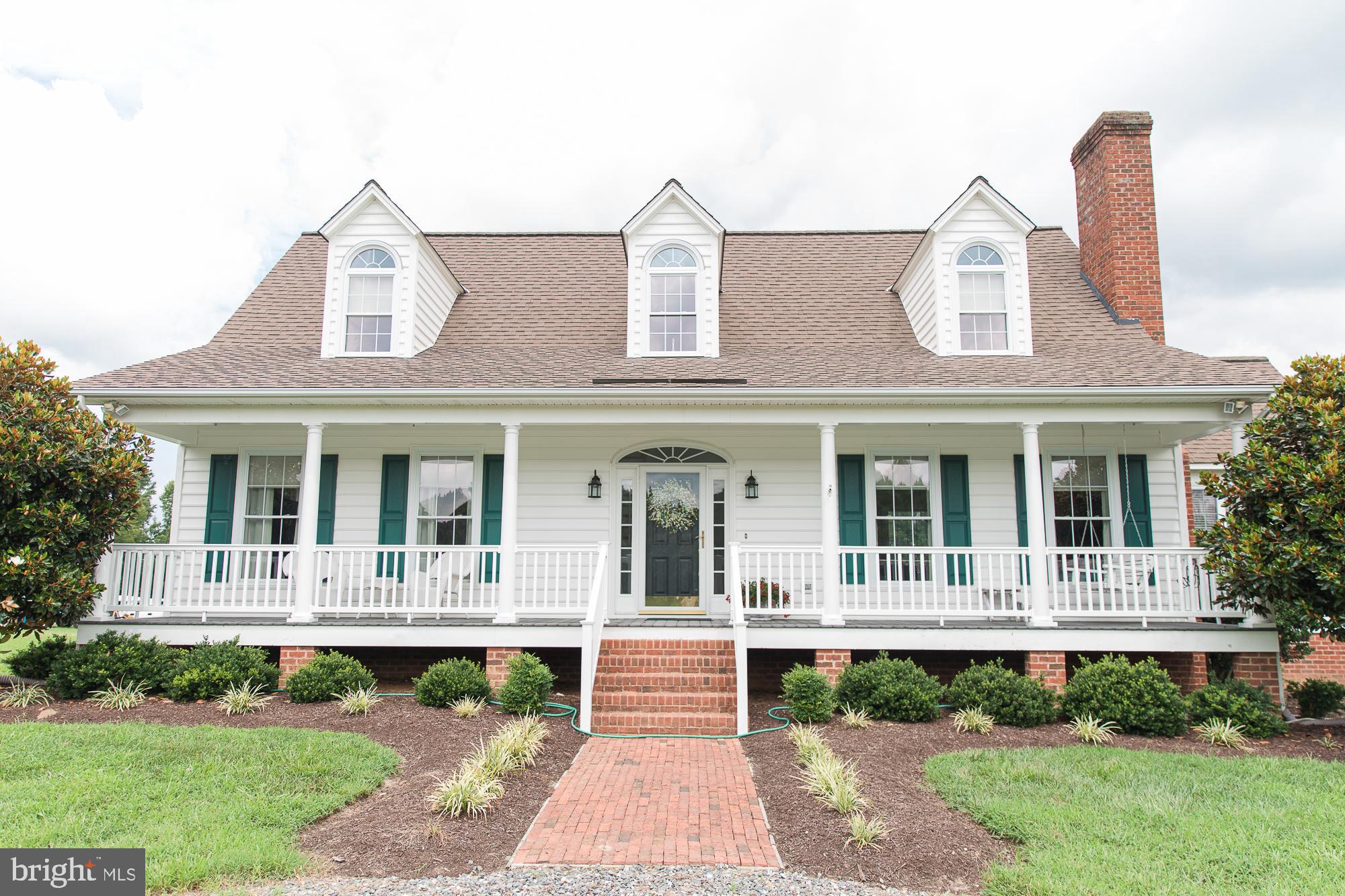 23157 Sparta Road Milford, VA 22514 - Photo 3 of 101 Full Front Porch