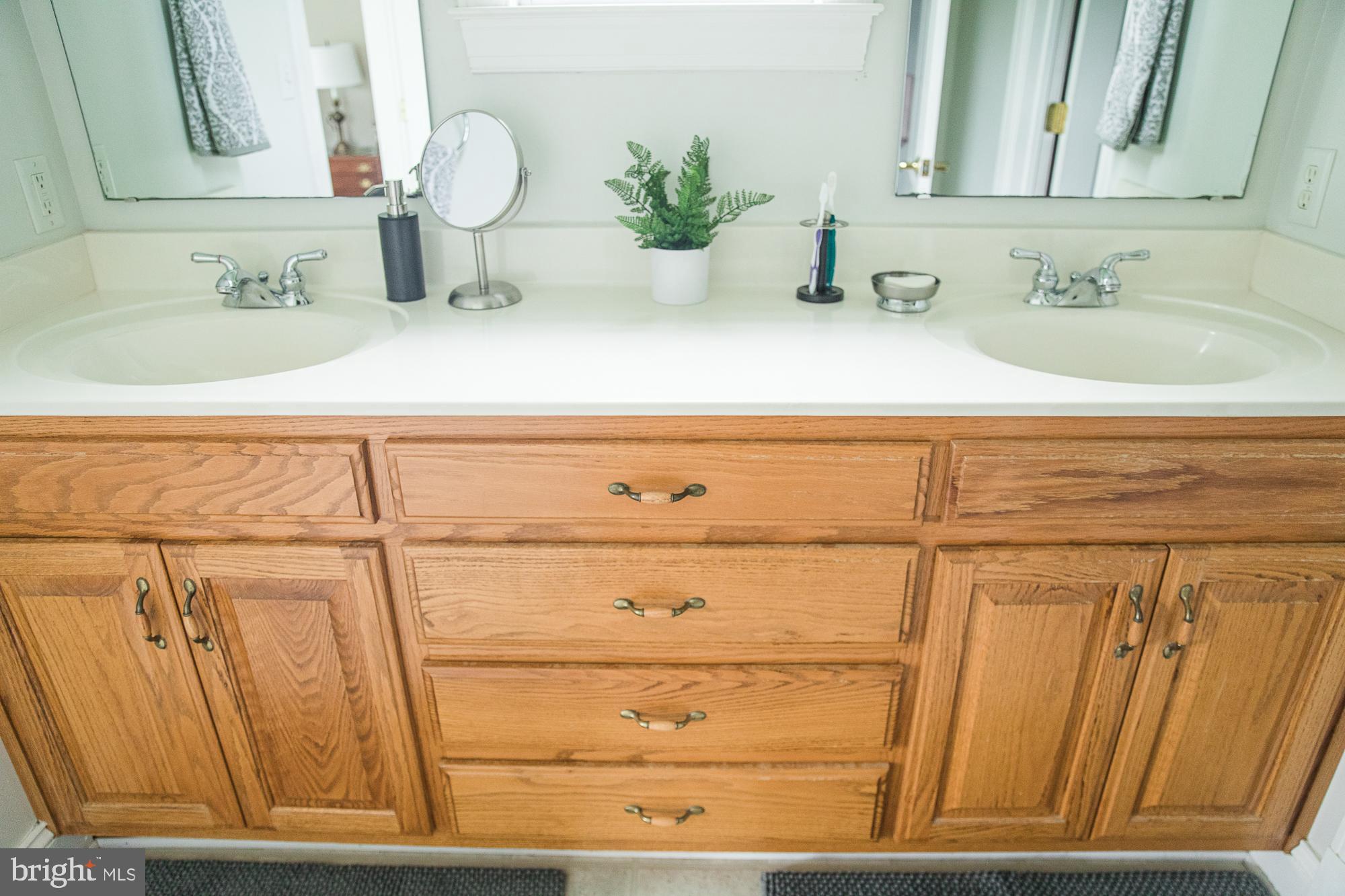 23157 Sparta Road Milford, VA 22514 - Photo 28 of 101 Beautiful cabinetry with ample storage