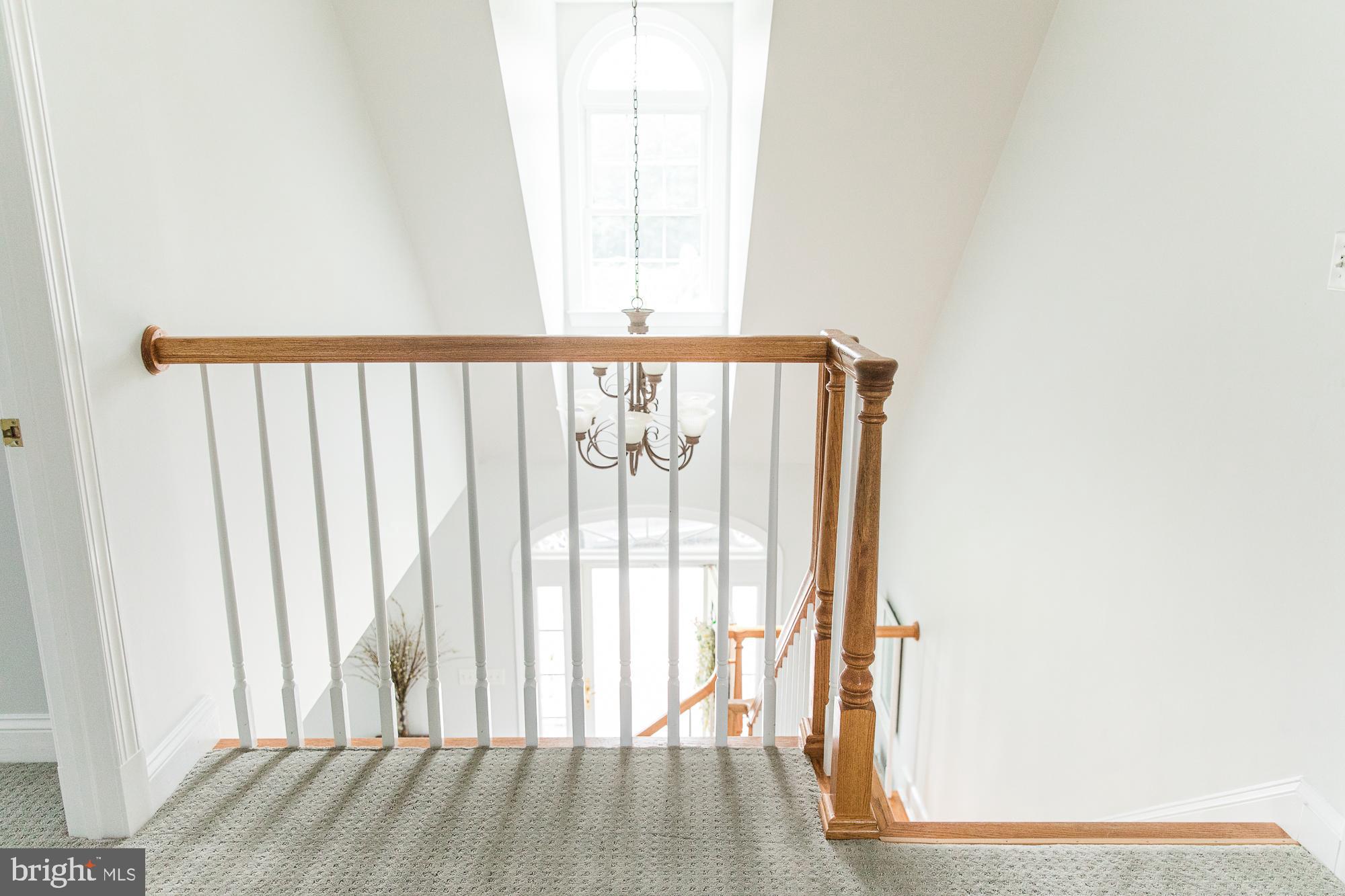 23157 Sparta Road Milford, VA 22514 - Photo 55 of 101 Upstairs landing