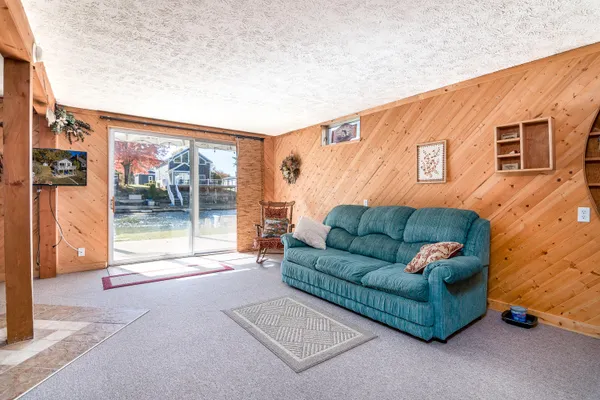 $469,500 | 1913 White Birch Court, Mears, MI 49436