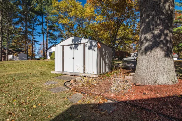 $469,500 | 1913 White Birch Court, Mears, MI 49436