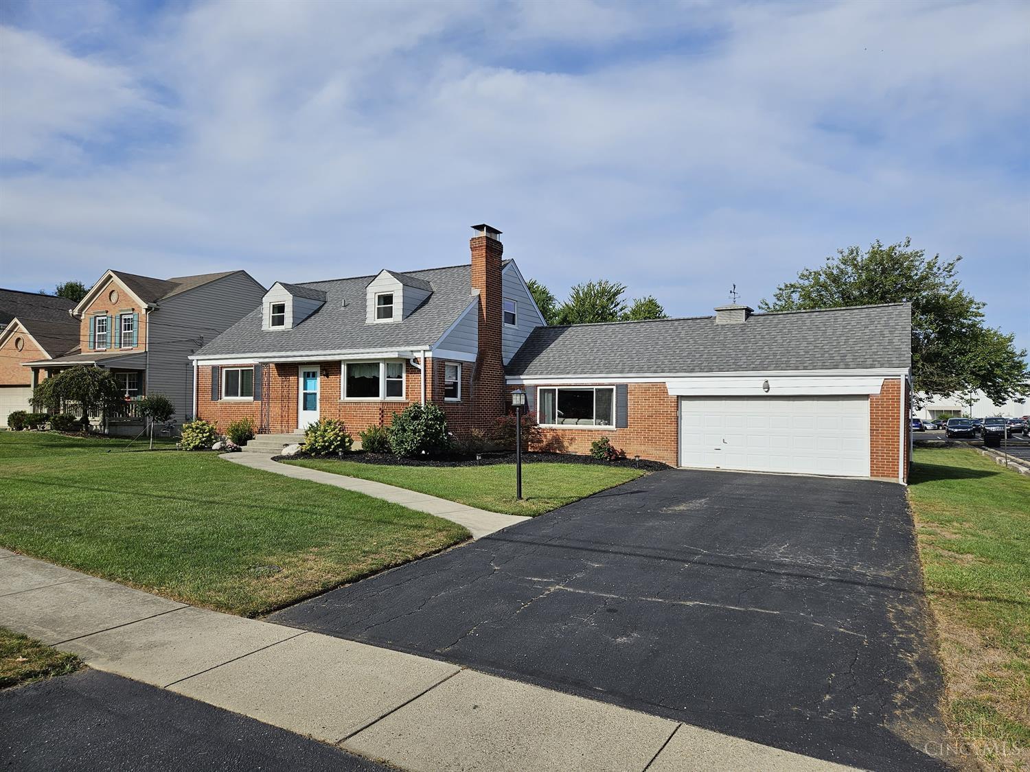 1171 Nordyke Road Cincinnati, OH 45255 - Photo 1 of 39