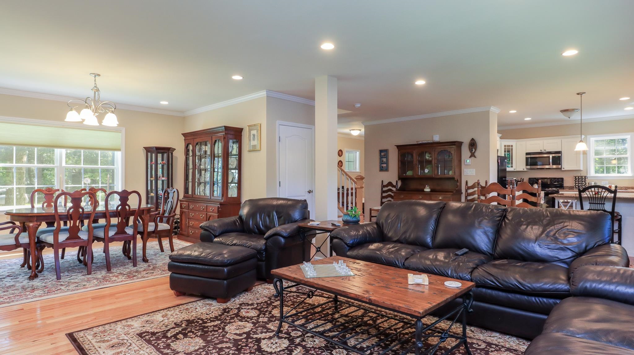 15 Escumbuit Road Derry, NH 03038 - Photo 13 of 39