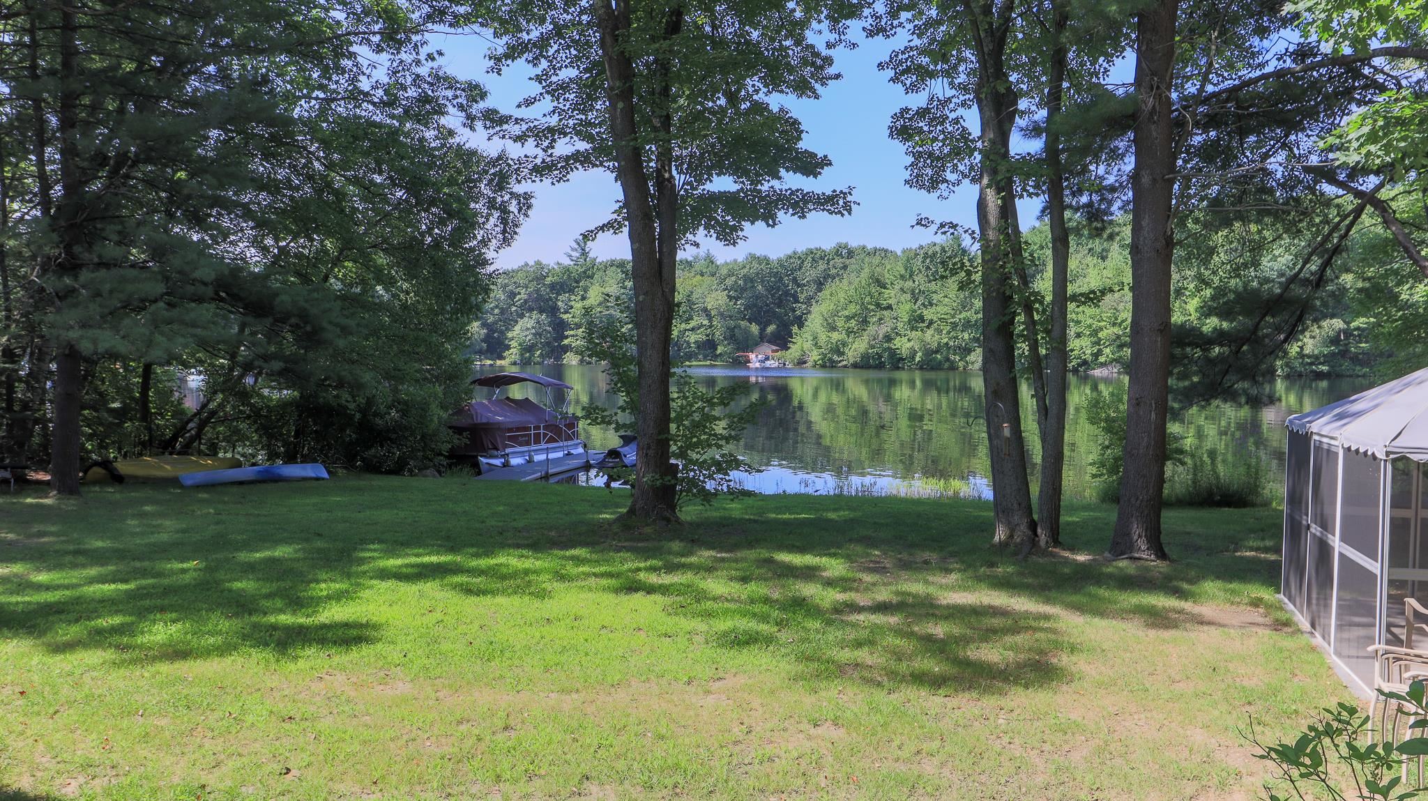 15 Escumbuit Road Derry, NH 03038 - Photo 6 of 39