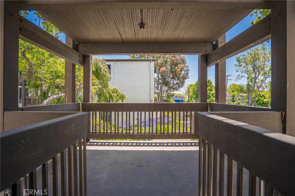 7777 West 91st Street Playa del Rey, CA 90293 - Photo 17 of 26 balcony