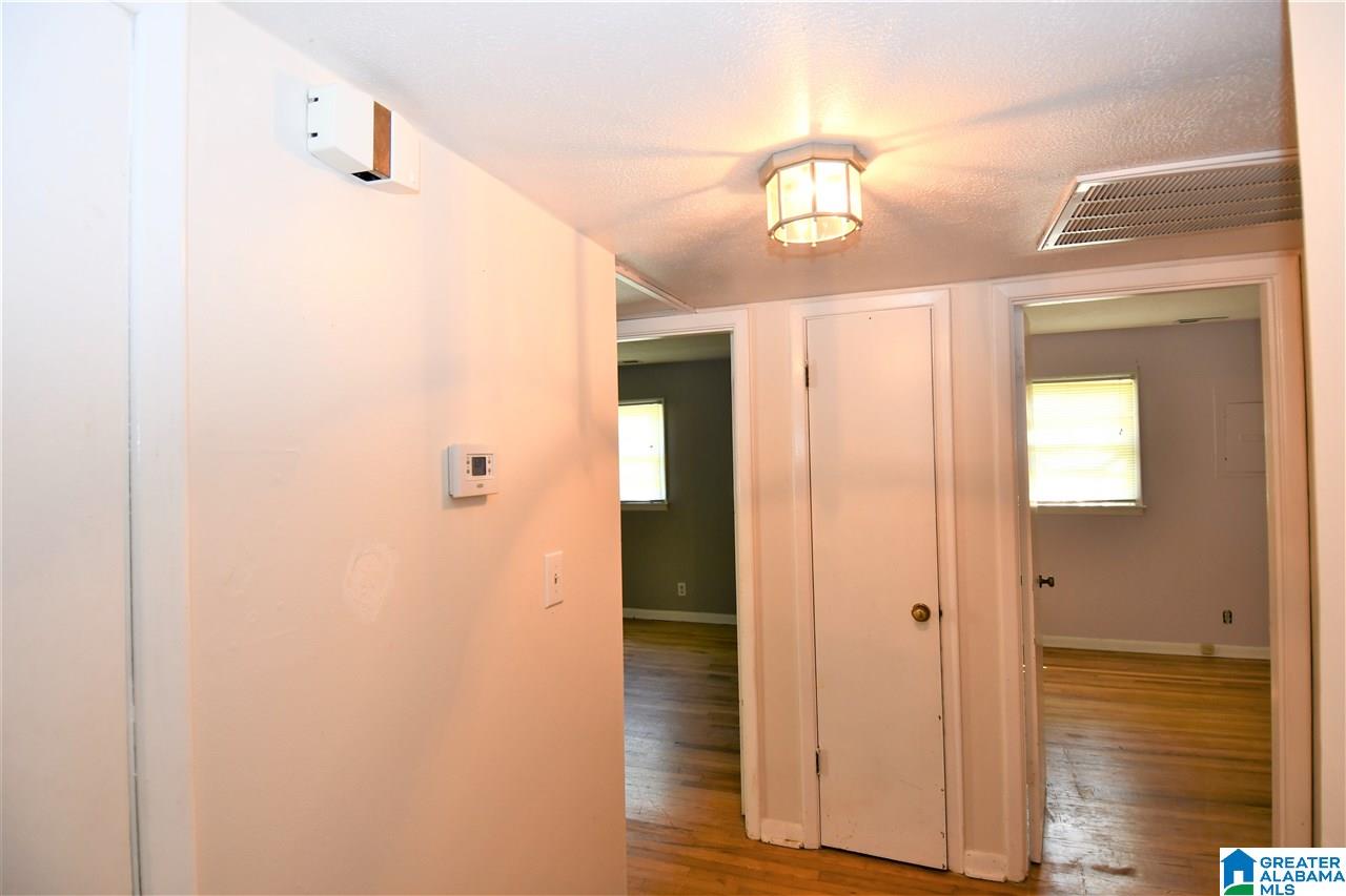416 West Glade Road Anniston, AL 36206 - Photo 17 of 22