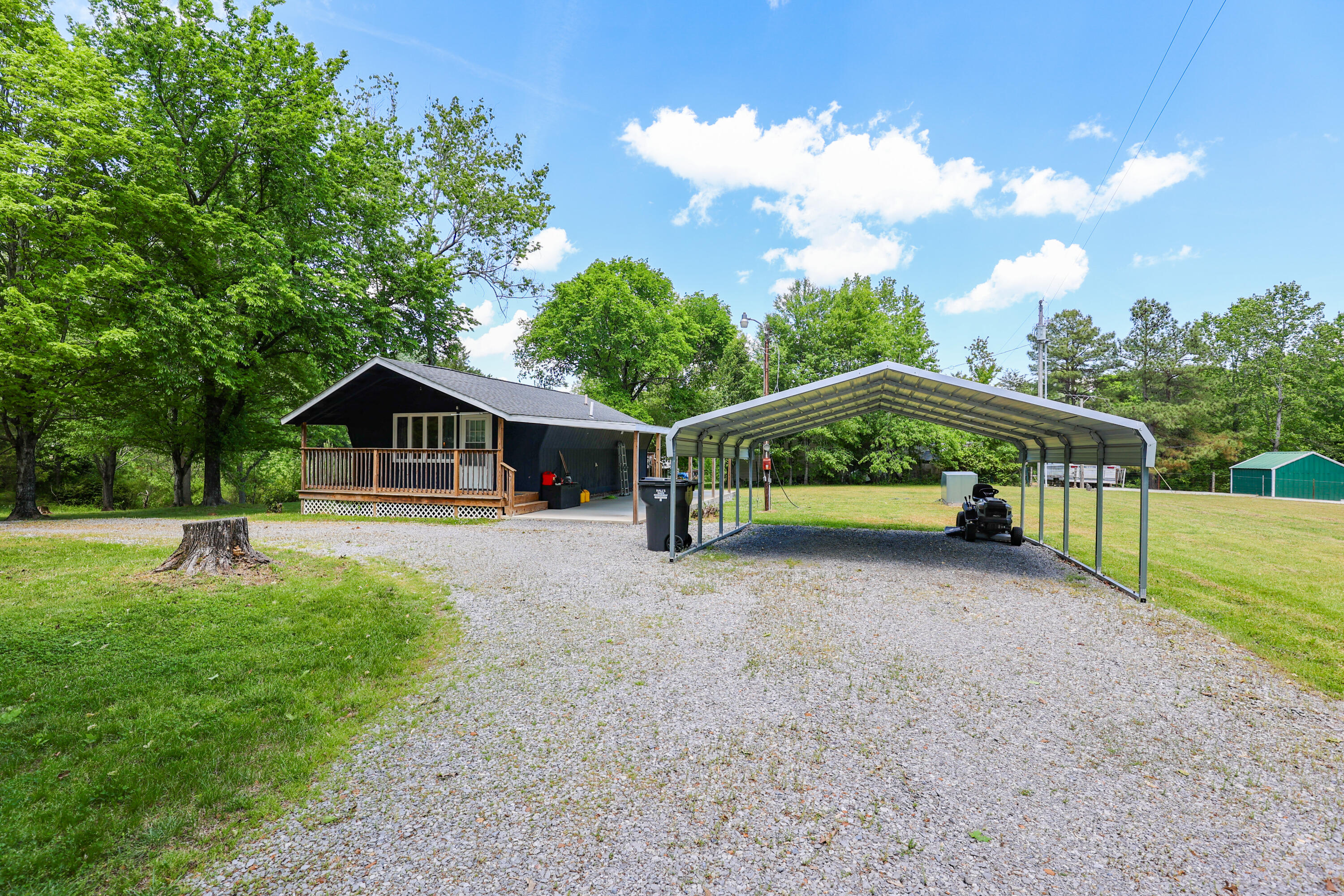 290 Cross Spann Road Murray, KY 42071 - Photo 8 of 27 Carport