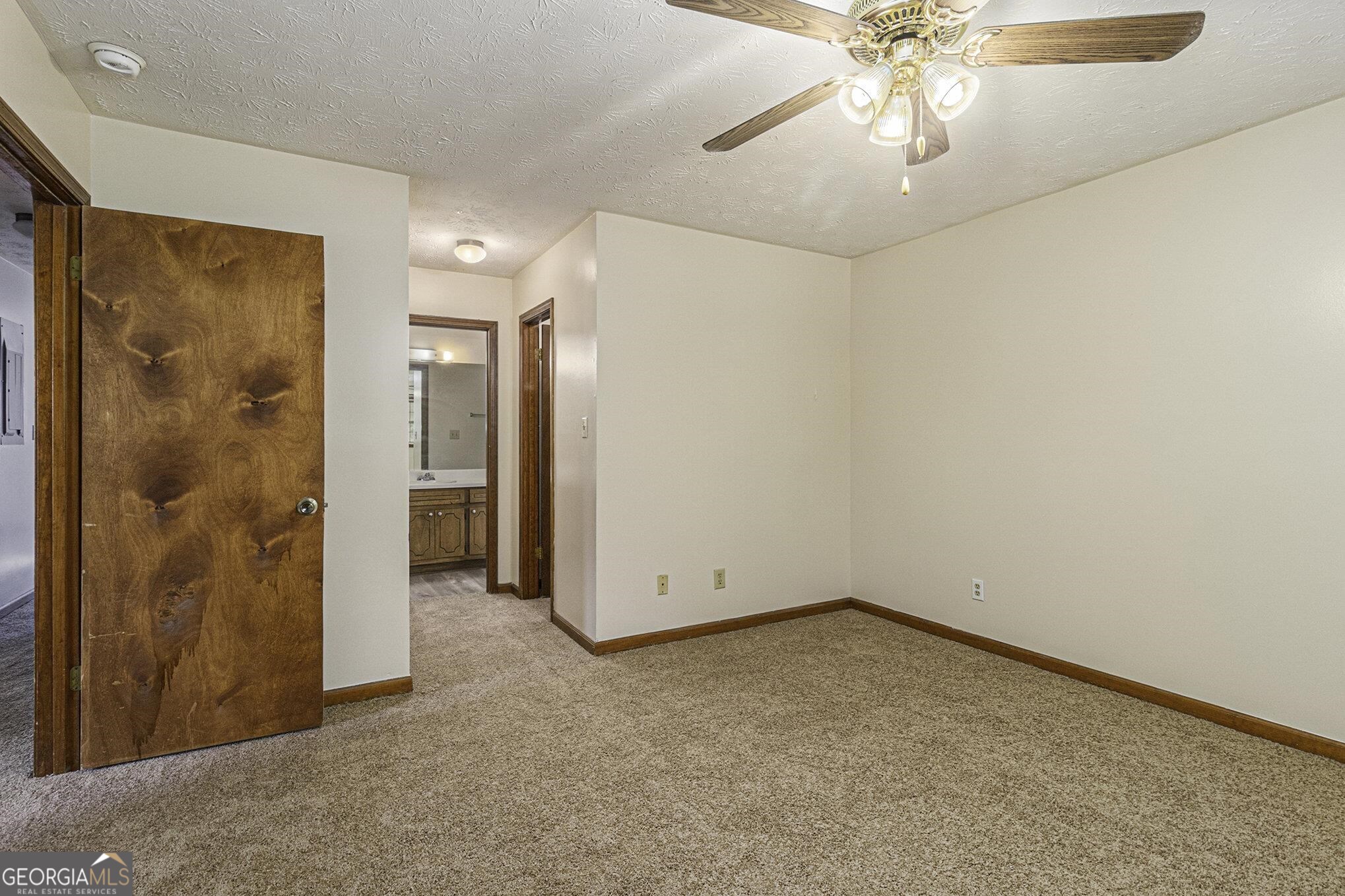 1609 Riverside Trail Northeast Conyers, GA 30013 - Photo 7 of 15 Gallery Image 7
