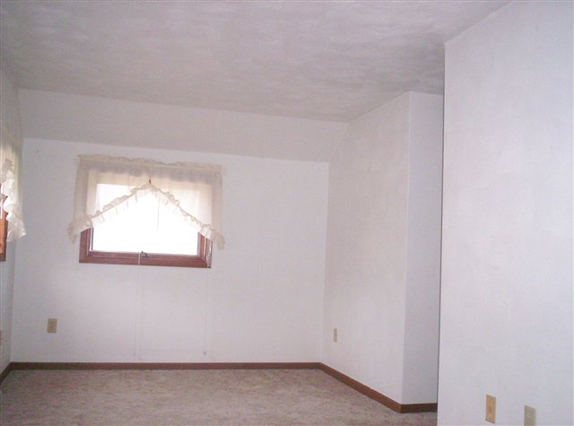203 3rd Street Hampton, IL 61256 - Photo 2 of 5 Gallery Image 2