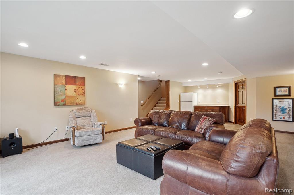5167 Hunters Ridge Holly, MI 48442 - Photo 39 of 63