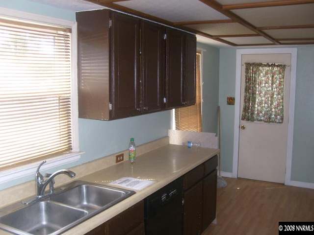 960 Bates Avenue Reno, NV 89502 - Photo 2 of 8 Photo 2