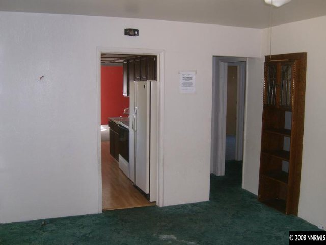 960 Bates Avenue Reno, NV 89502 - Photo 4 of 8 Photo 4