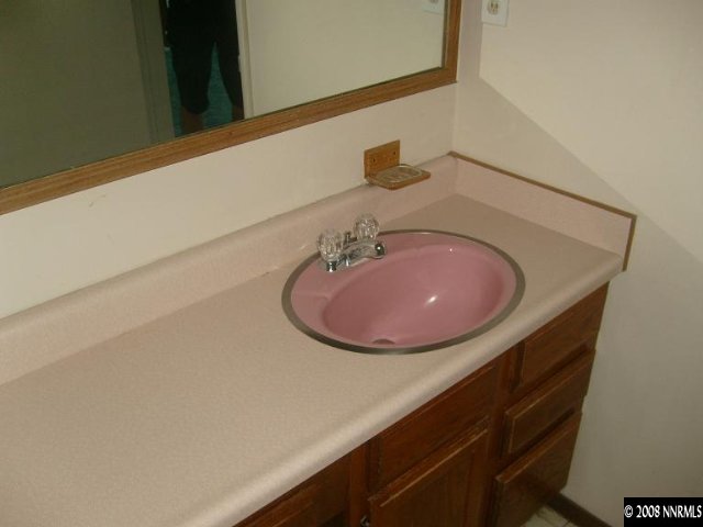 960 Bates Avenue Reno, NV 89502 - Photo 7 of 8 Photo 7
