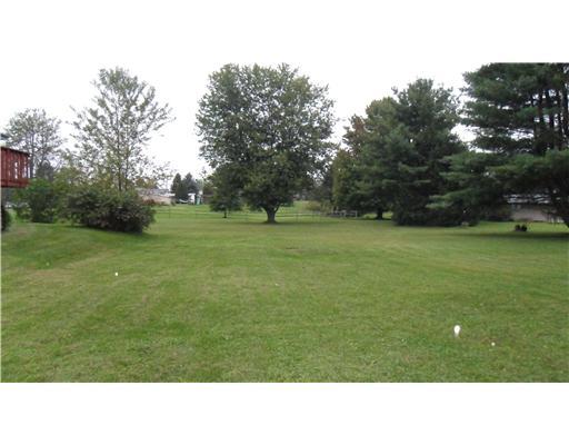 694 Cemetery Road Perryopolis, PA 15473 - Photo 3 of 4 Yard/Garden.