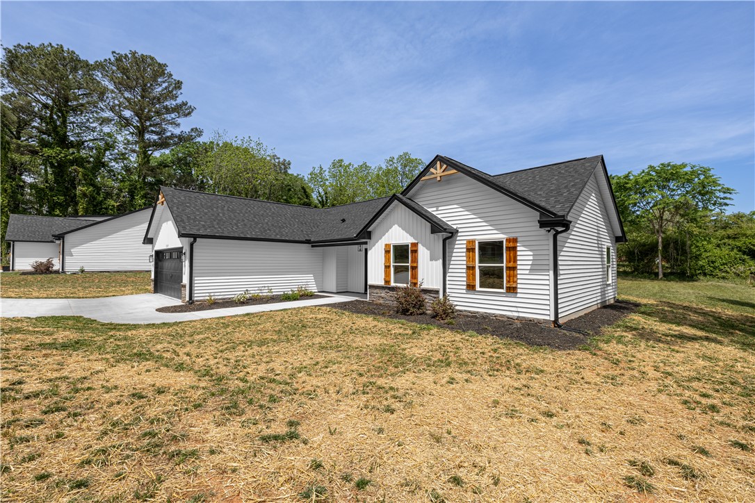 105 Leon Drive Anderson, SC 29621 - Photo 44 of 46 This newly constructed home boasts clean lines and inviting curb appeal.