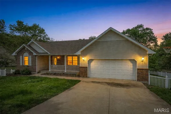 $349,900 | 288 Woodlane Drive, Bonne Terre, MO 63628