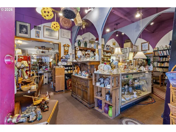 $299,000 | 234 South Canyon Boulevard, Unit 1190, John Day, OR 97845