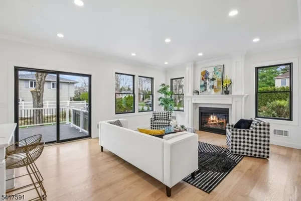 $1,650,000 | 107 Pleasantview Avenue, New Providence, NJ 07974