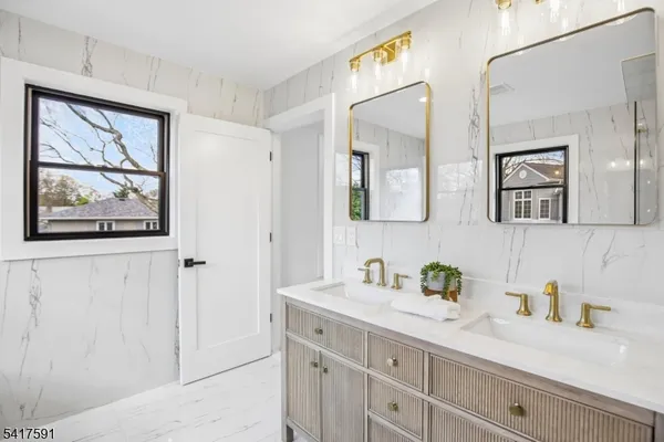 $1,650,000 | 107 Pleasantview Avenue, New Providence, NJ 07974