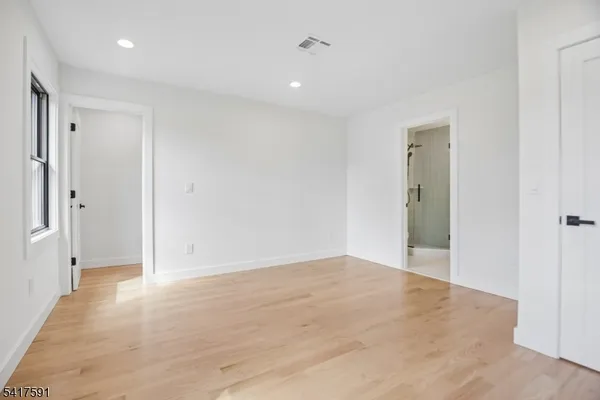 $1,650,000 | 107 Pleasantview Avenue, New Providence, NJ 07974