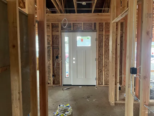 $497,500 | 516 Maple Court, Genesee, ID 83832