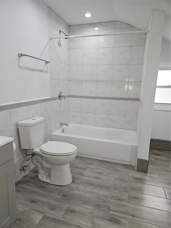 $2,000 | 120 Henry Street, Unit 4, Binghamton, NY 13901