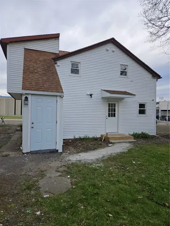 $2,000 | 120 Henry Street, Unit 4, Binghamton, NY 13901
