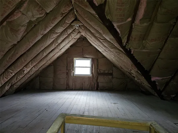 $2,000 | 120 Henry Street, Unit 4, Binghamton, NY 13901