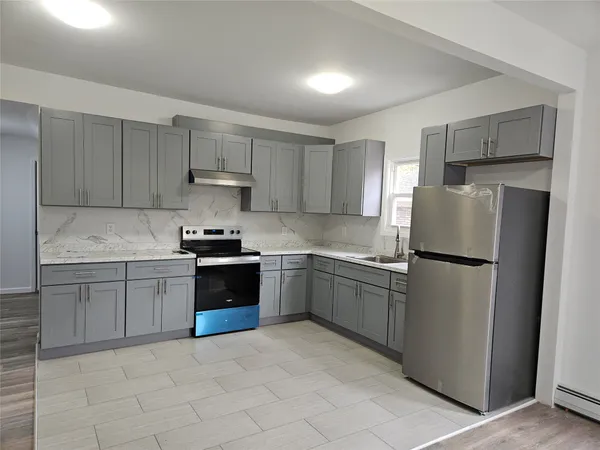 $2,000 | 120 Henry Street, Unit 4, Binghamton, NY 13901