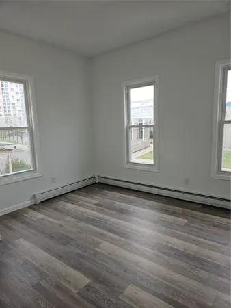 $2,000 | 120 Henry Street, Unit 4, Binghamton, NY 13901