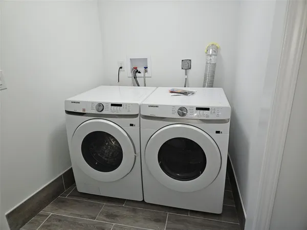 $2,000 | 120 Henry Street, Unit 4, Binghamton, NY 13901