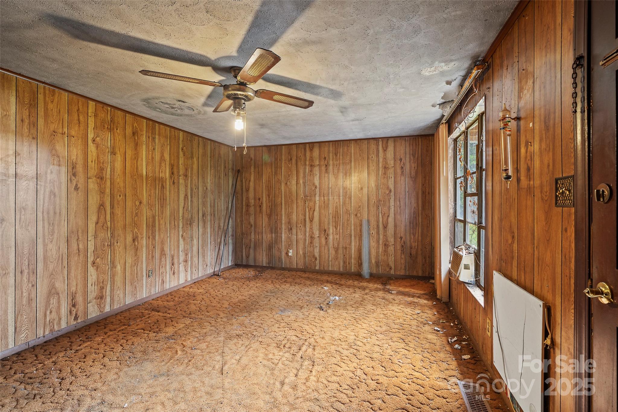 256 Gouges Branch Road Leicester, NC 28748 - Photo 5 of 22