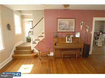 60 Harvard Road Havertown, PA 19083 - Photo 3 of 12 Living Room