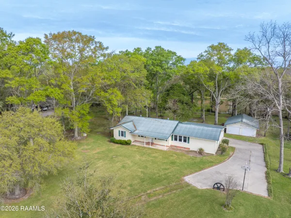 $285,000 | 4898 Chitimacha Trail, Jeanerette, LA 70544