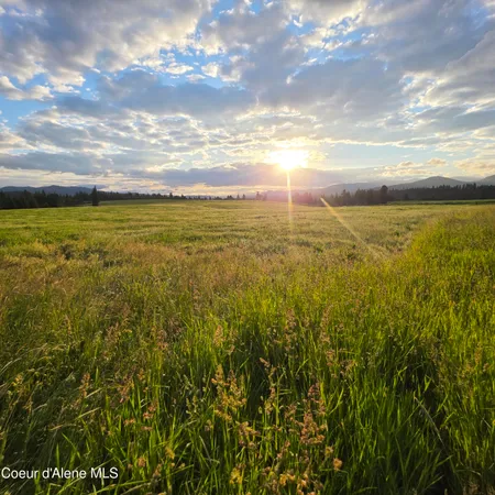 $295,000 | 1 Sunrise Drive, Harrison, ID 83833