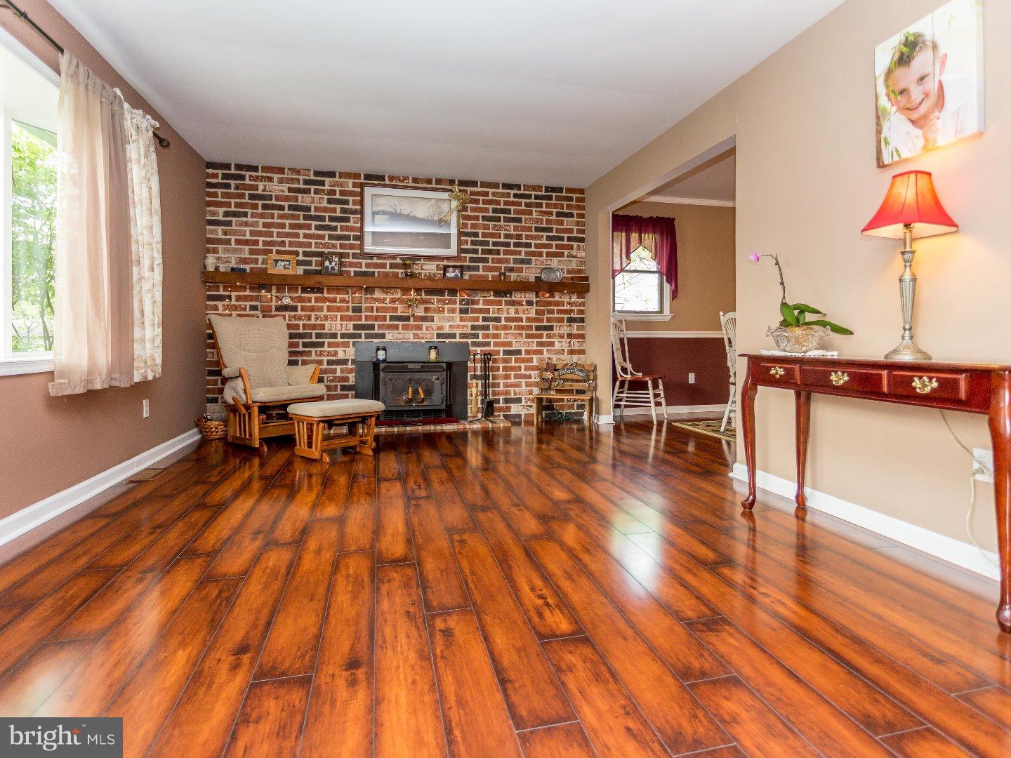 177 Forge Road Delran, NJ 08075 - Photo 3 of 25 Gallery Image 3