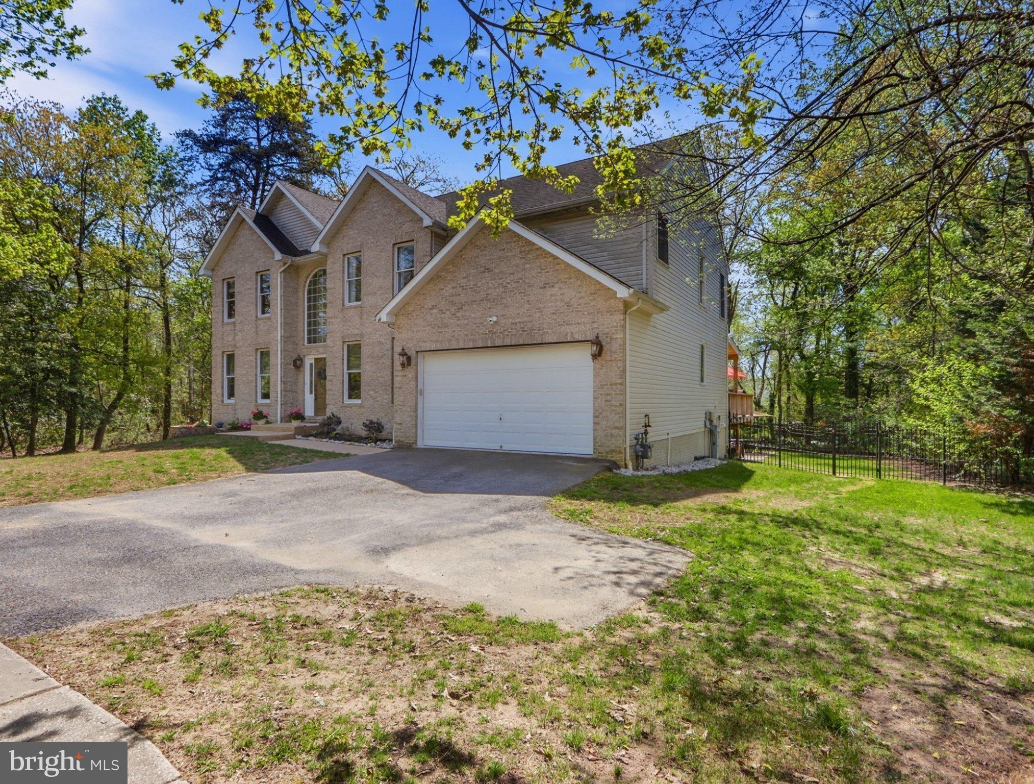 311 Riverdale Road Severna Park, MD 21146 - Photo 12 of 65 Charming home nestled in nature's embrace.