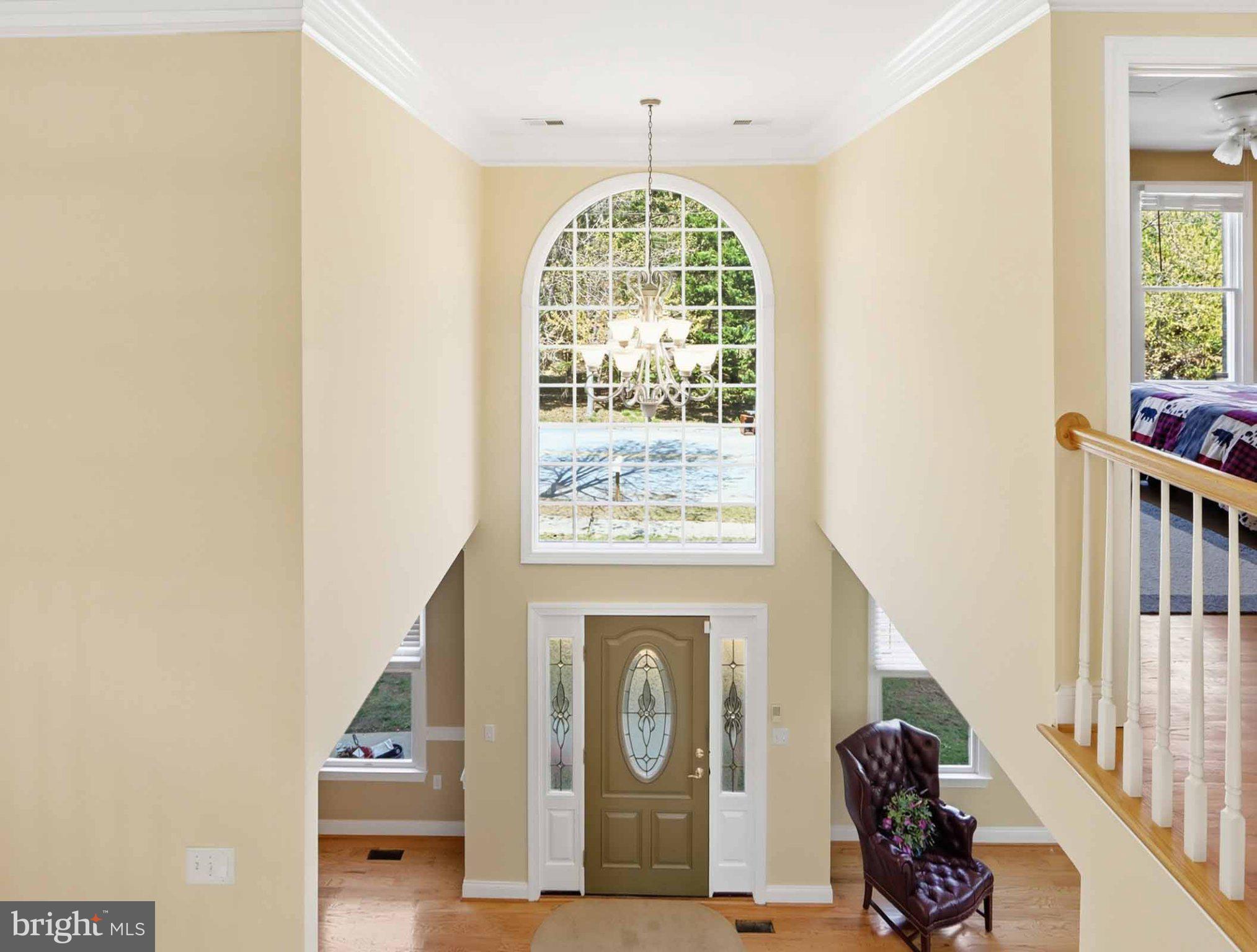 311 Riverdale Road Severna Park, MD 21146 - Photo 27 of 65 Elegant foyer with grand windows.