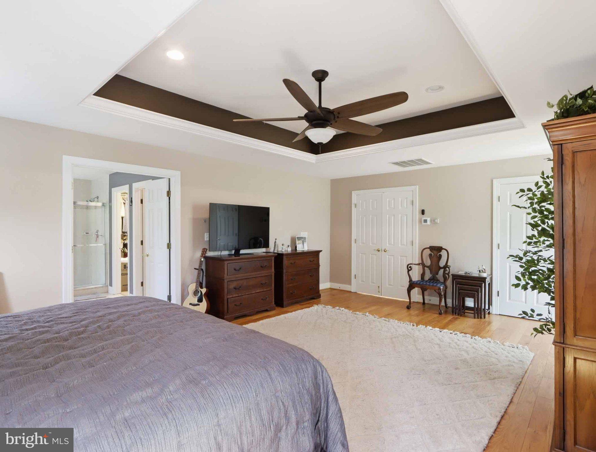 311 Riverdale Road Severna Park, MD 21146 - Photo 32 of 65 Spacious bedroom with elegant design.